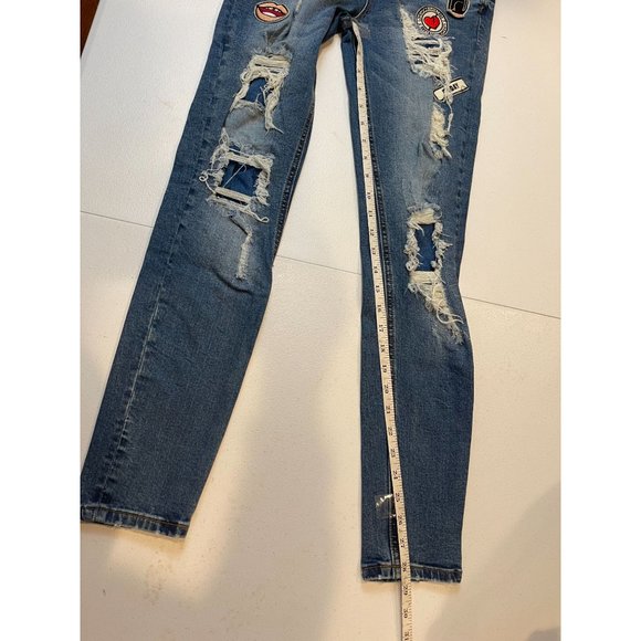 Forever 21 Womens Patch Jeans Skinny Leg Mid Rise Distressed Blue Size 27 - Picture 4 of 8